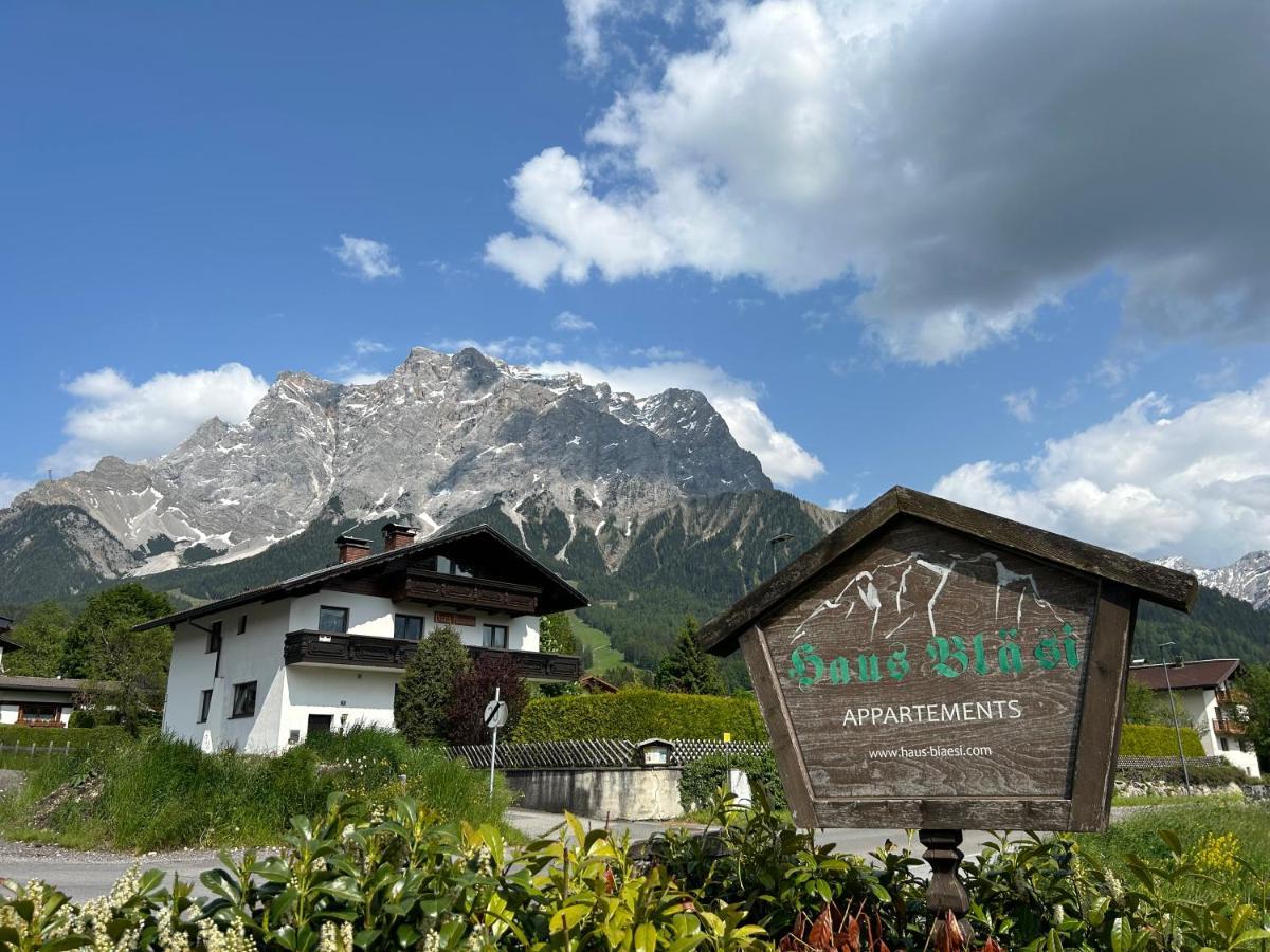 Apartamento Haus Blaesi Ehrwald Exterior foto